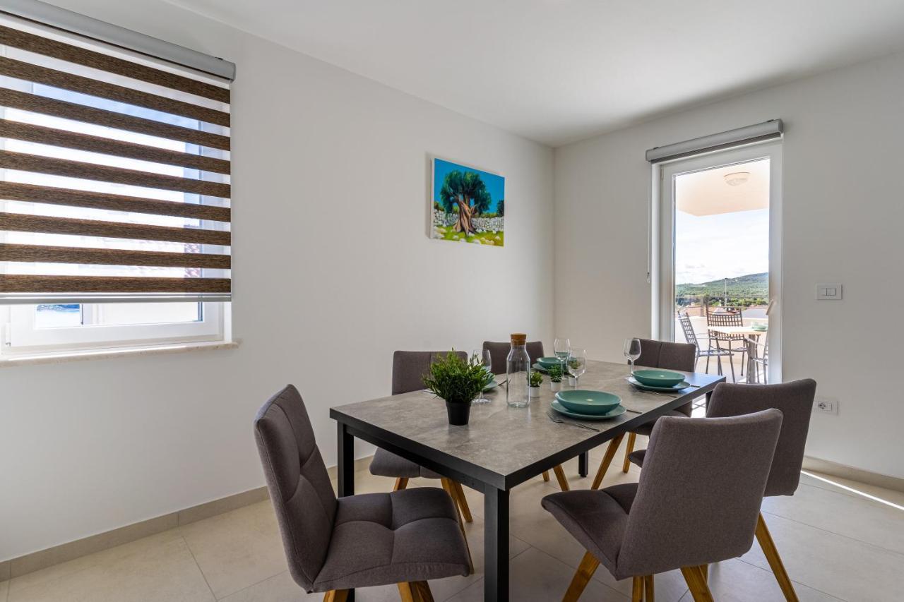 Apartman Vischetti Cres Eksteriør billede
